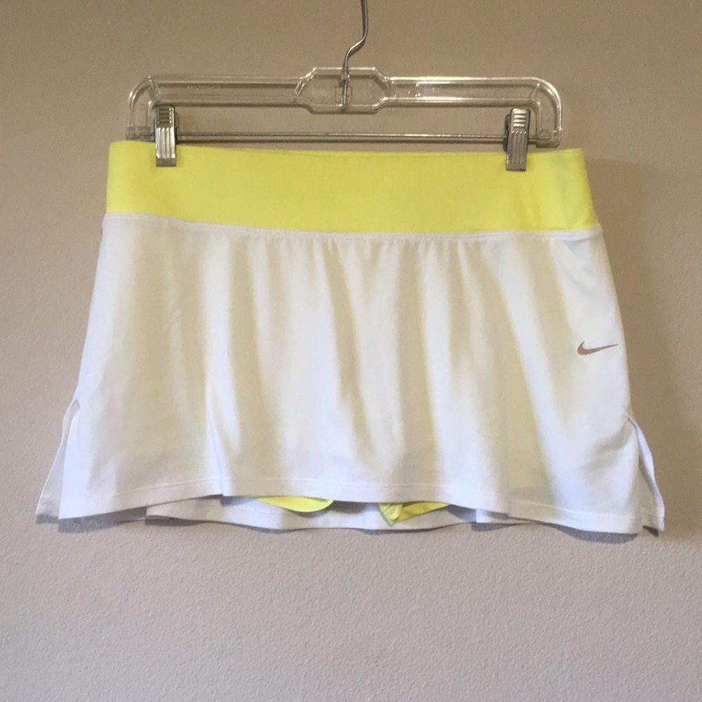 Nike Dri-Fit tennis skirt